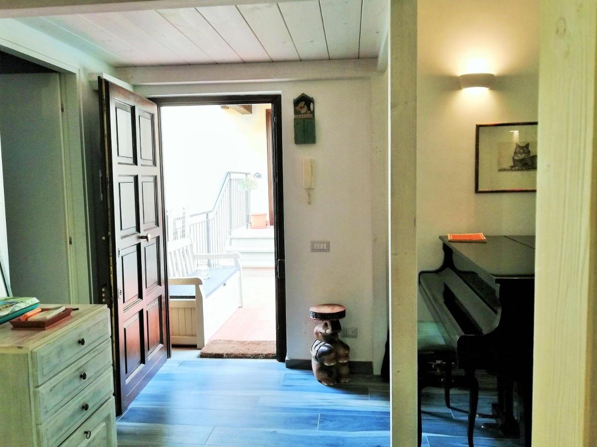Sguardo sul lago Trevignano Romano Exterior foto